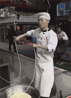 【趣图】大丈夫就是要能屈能伸!